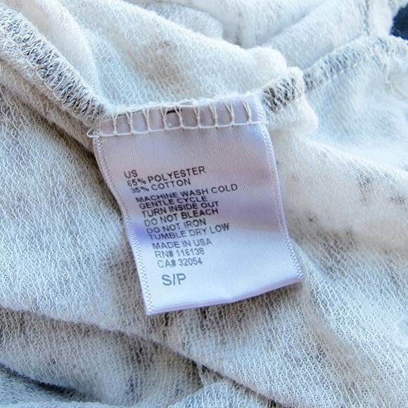 Soul Cycle Long Sleeve Scoopneck Top - Picture 5 of 5